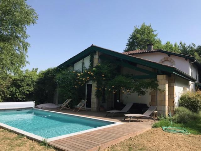 Villa Belle Basque Avec Piscine Et Jardin De 3000m2